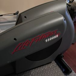 Life Fitness 9500HR
