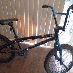 mongoose rebel bmx bike 20 inch