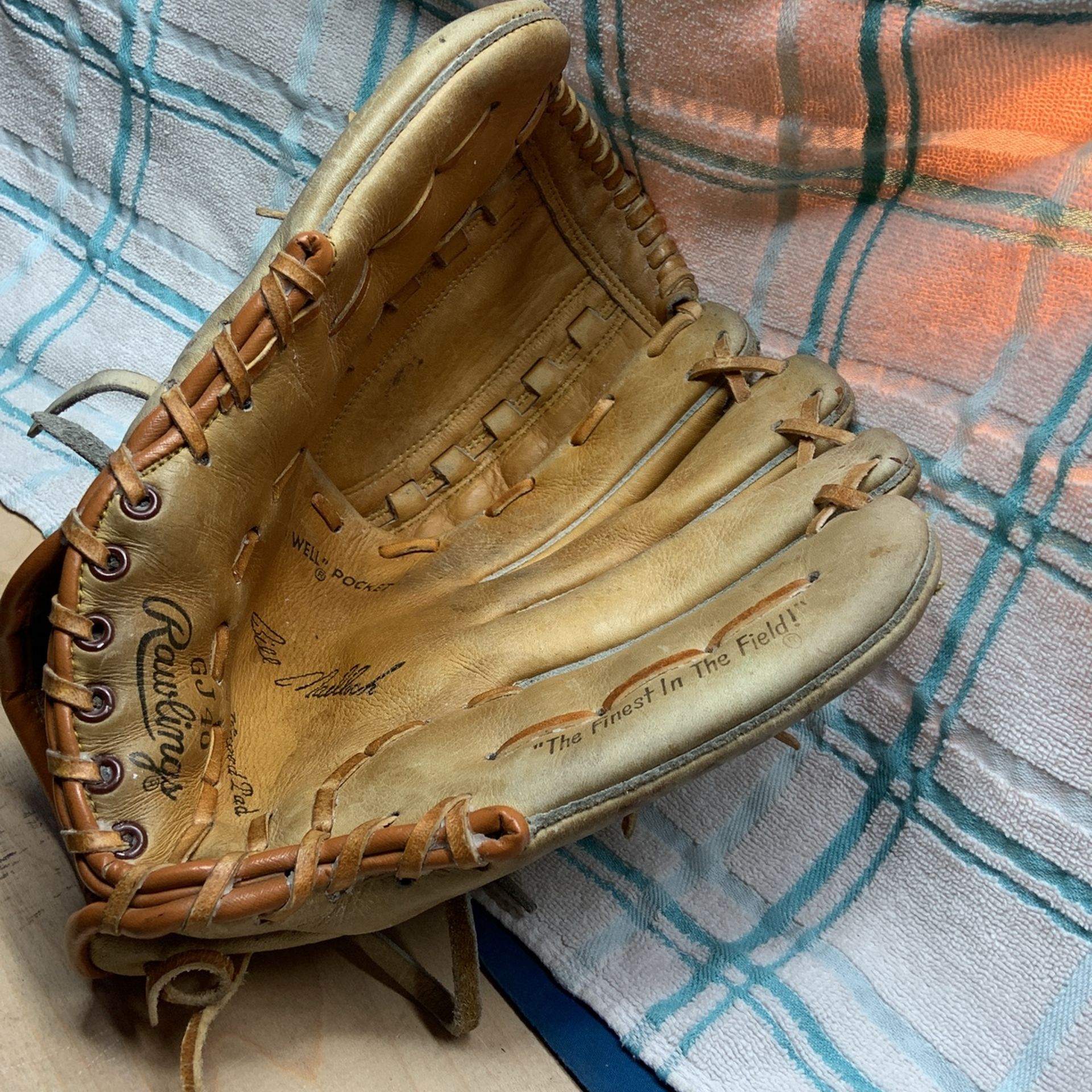 Rawlings Softball Glove