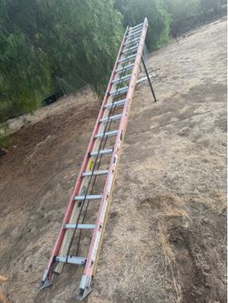 32’ Ladder