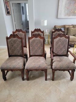 Dinning/kitchen (6chairs) 4chairs and 2armchairs