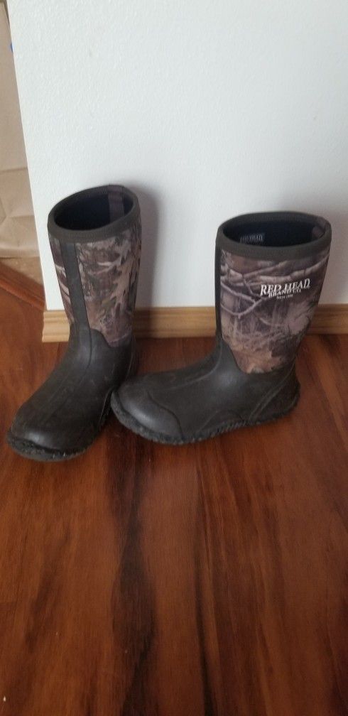 Cabela's Redhead Youth Boys Rubber Boots SIZE 5