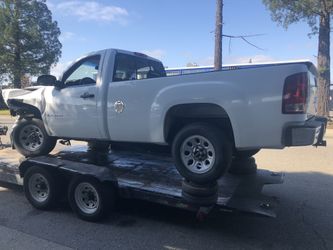 2008-2013 GMC Sierra for parts, bed and rear gate, doors