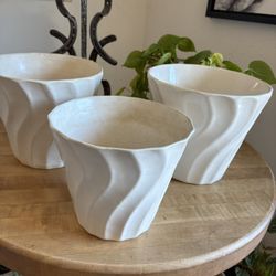 Antique Bauer Pots Sizes 8,9,10