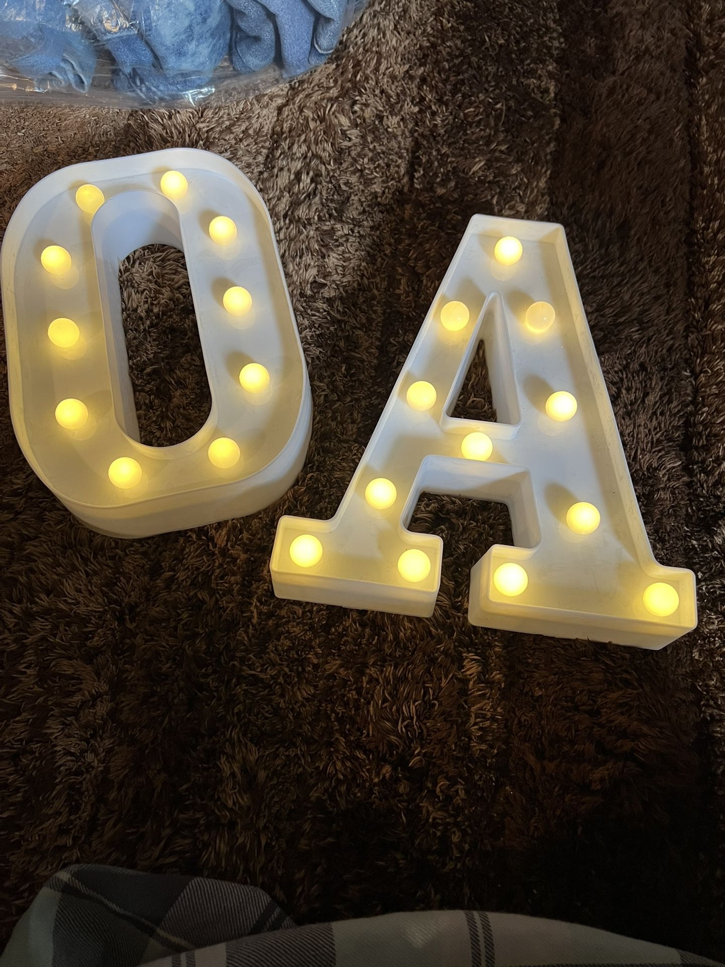 LEDs Letters