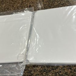 Apple magic keyboard 12.9 inch brand new with warrnaty 