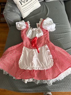 Costume