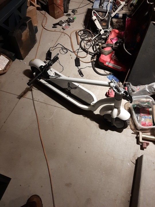 Hover 1 Scooter