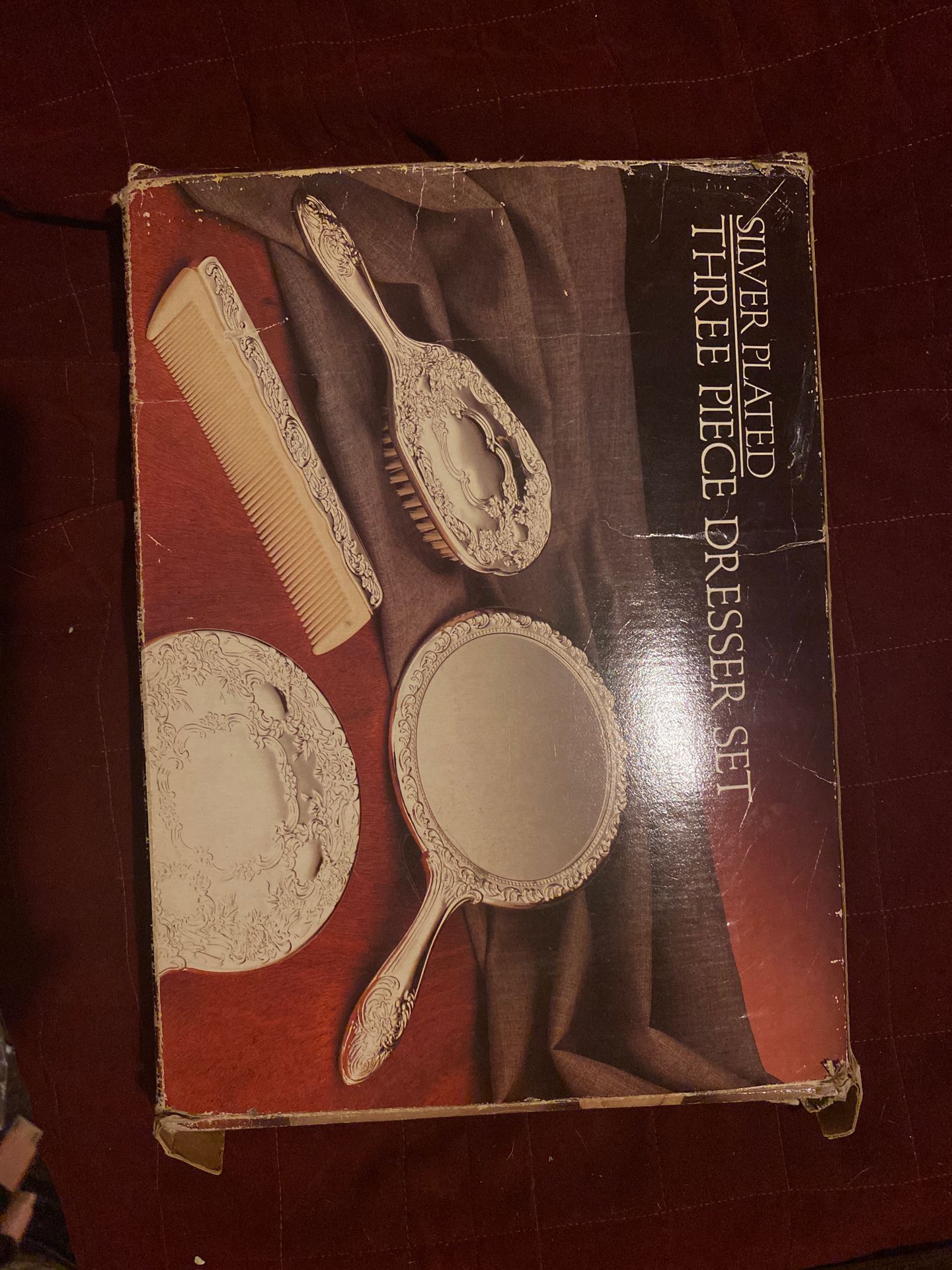 Brand new silver plated vanity set
