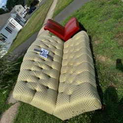 FREE COUCH !! (Red chairs are sold) 