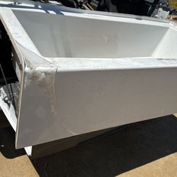 Fiberglass Tub 66”
