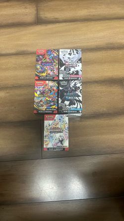 Pokémon TCG  Booster Bundle 