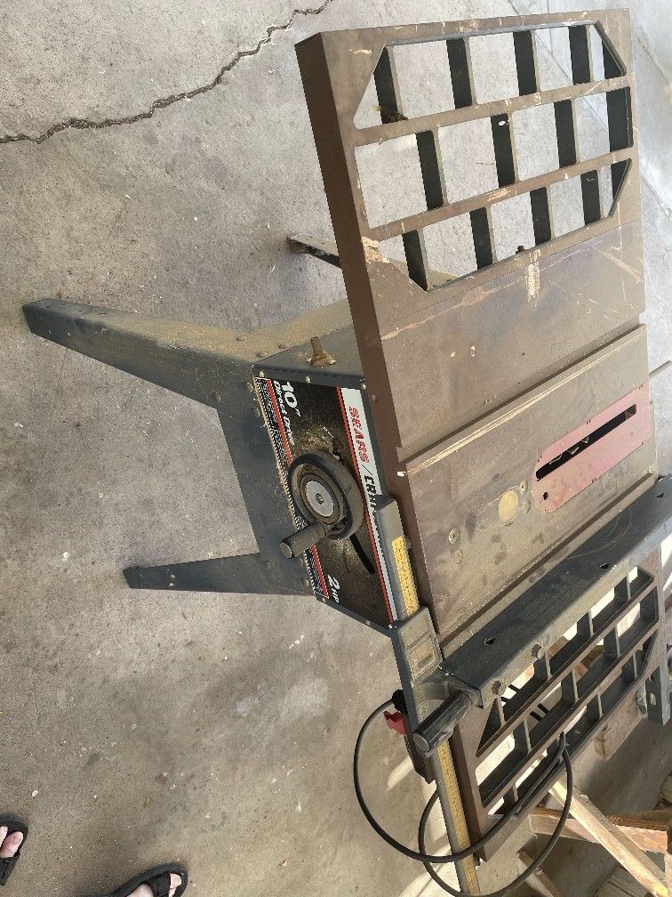 Craftsman 10 Table Saw