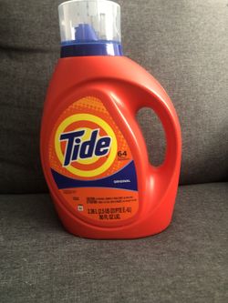 Lot of 5 Tide laundry detergent