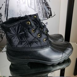 spery boots size 9