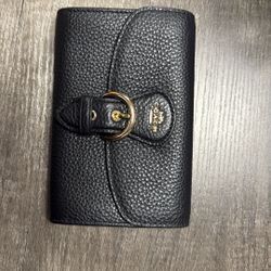 NWT Coach Kleo Wallet Leather Medium Black Pebbled Leather C6896