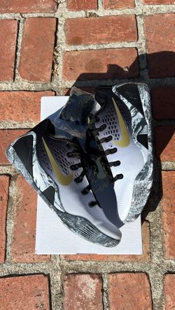 Nike Kobe 9 EM Low Protro Mambacita