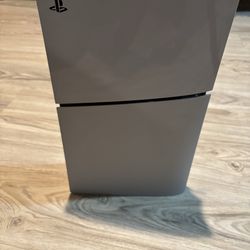 Brand new PS5