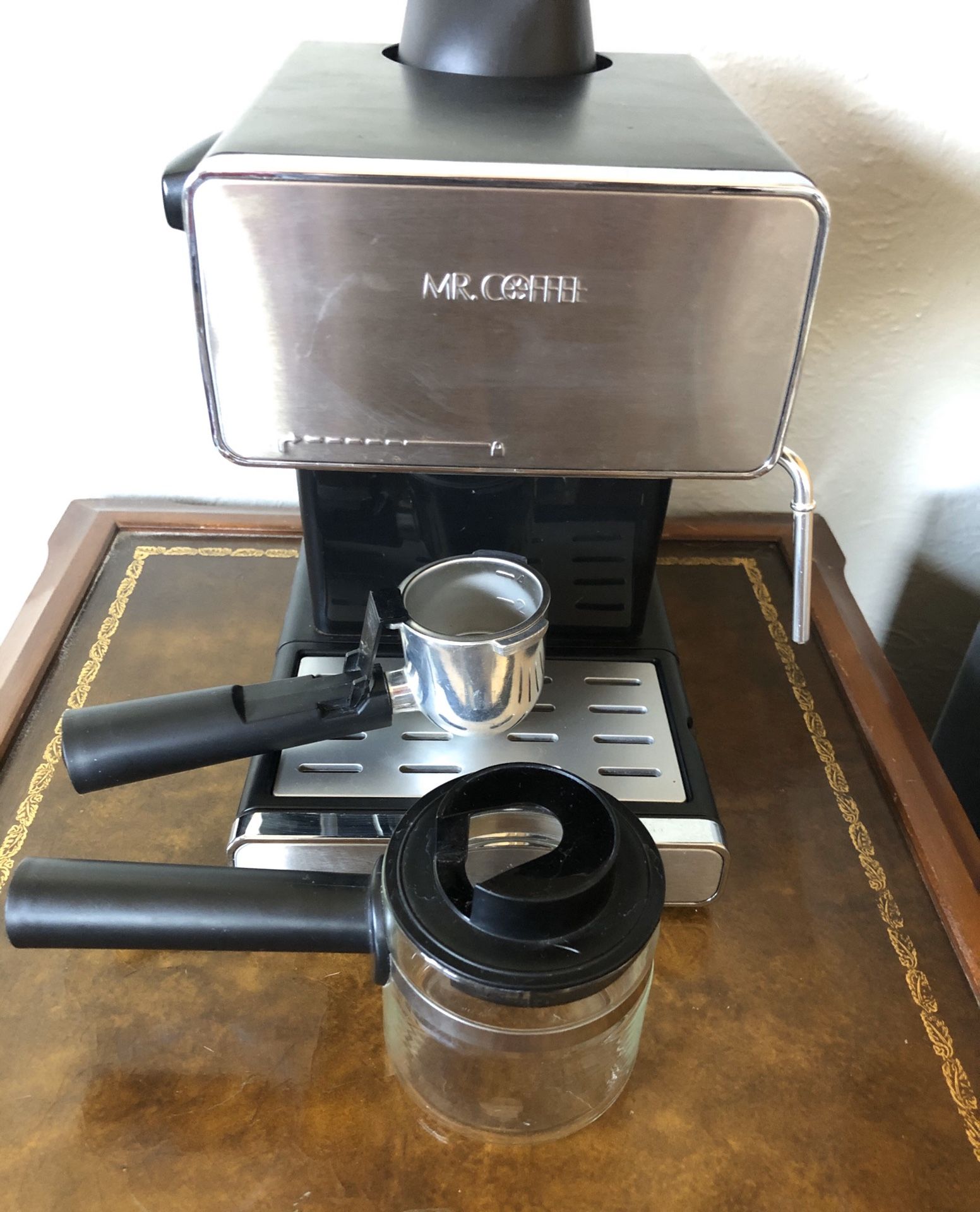 Mr. Coffee 4Cup Steam Espresso & Cappuccino Maker Mocha Latte BVMCECM260 for Sale in Clovis