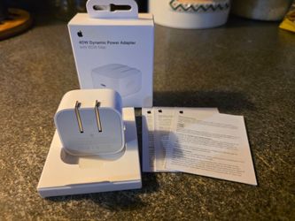 Apple 40W Dynamic Power Adapter USB‑C A3351 60W Max Charger