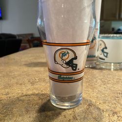 Single Vintage 1980’s Miami Dolphins Coca-Cola Drinking Glass