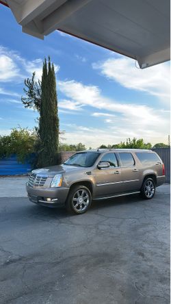 2007 Cadillac Escalade esv // srt8 corvette Camaro Ss gto mustang gt Silverado Sierra Tahoe Yukon Denali hummer prius accord corolla Camry m3 srt4 rsx