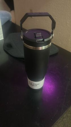 Stanley flip top straw tumbler