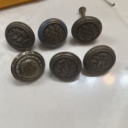 Cabinet Knobs