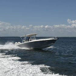 2006 Dakota PowerBoats 36 Cuddy