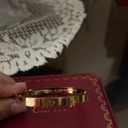 18k Gold Screw Bangle Bracelet 