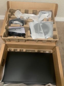2 computer monitors-New