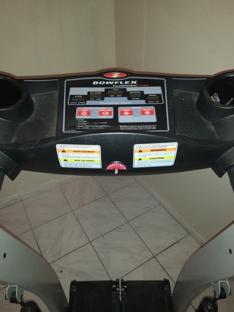 Bowflex TreadClimber TC3000 for Sale in Miami, FL OfferUp
