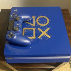 Play Station 4