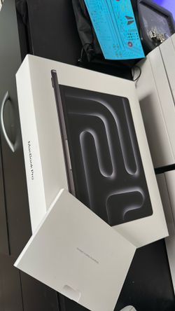 Macbook Pro M5 Pro 24GB Space Black 14” 1TB