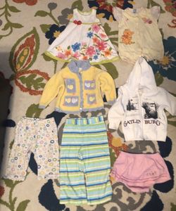 Baby Girl’s clothes (12-18 months)