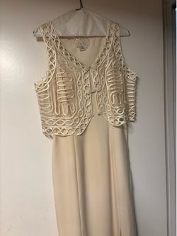 Cream color Evening Gown