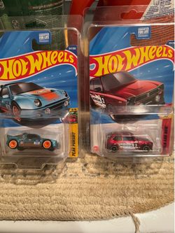 ***HOT WHEELS***