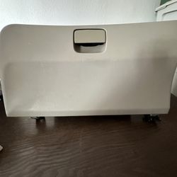 Honda Civic Glovebox 2012-2015 OEM (Broken Latch)