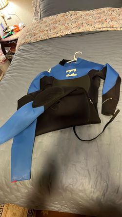 Billabong full wetsuit