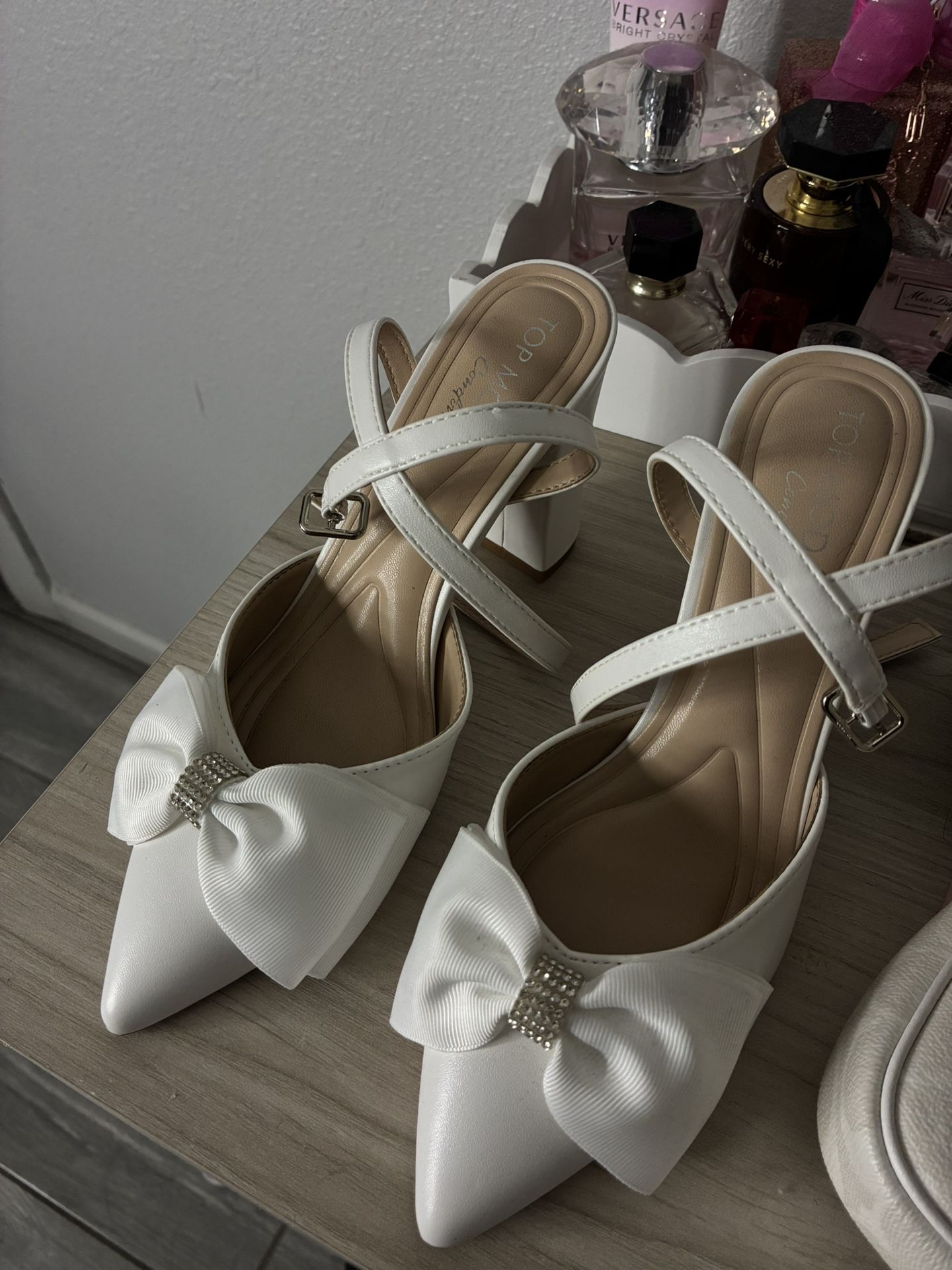white bow heels