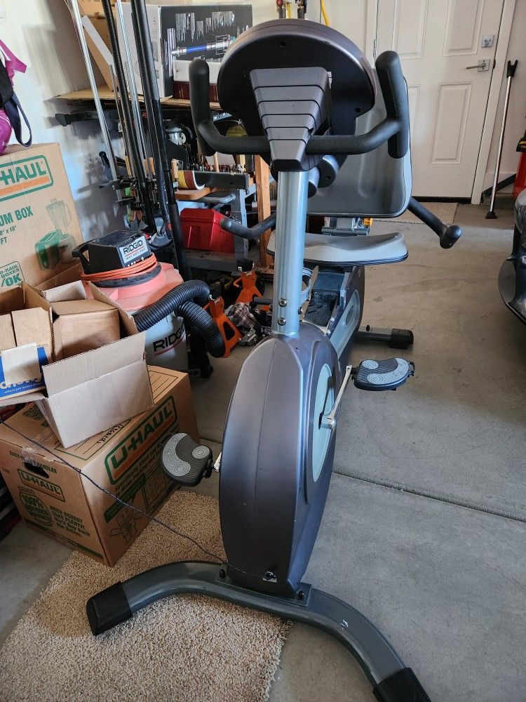 Cybex CR350 Recumbent Bike