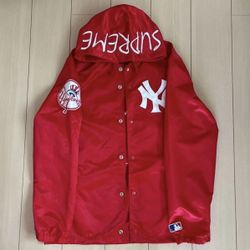 Supreme Majestic New York Yankees Coaches Jacket SS15 Red  Medium Satin Hooded 