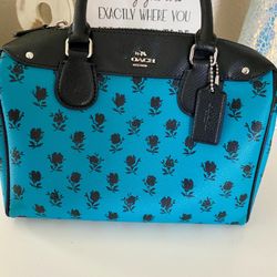 Coach Bennett Mini In Badlands Floral Print blue black