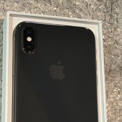 iPhone X UNLOCKED Like New 