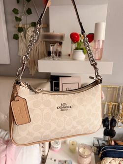 Coach Teri Shoulder Bag