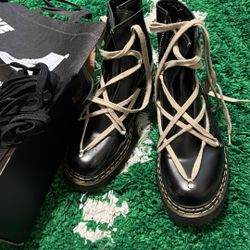 Dr. Martens Rich Owen