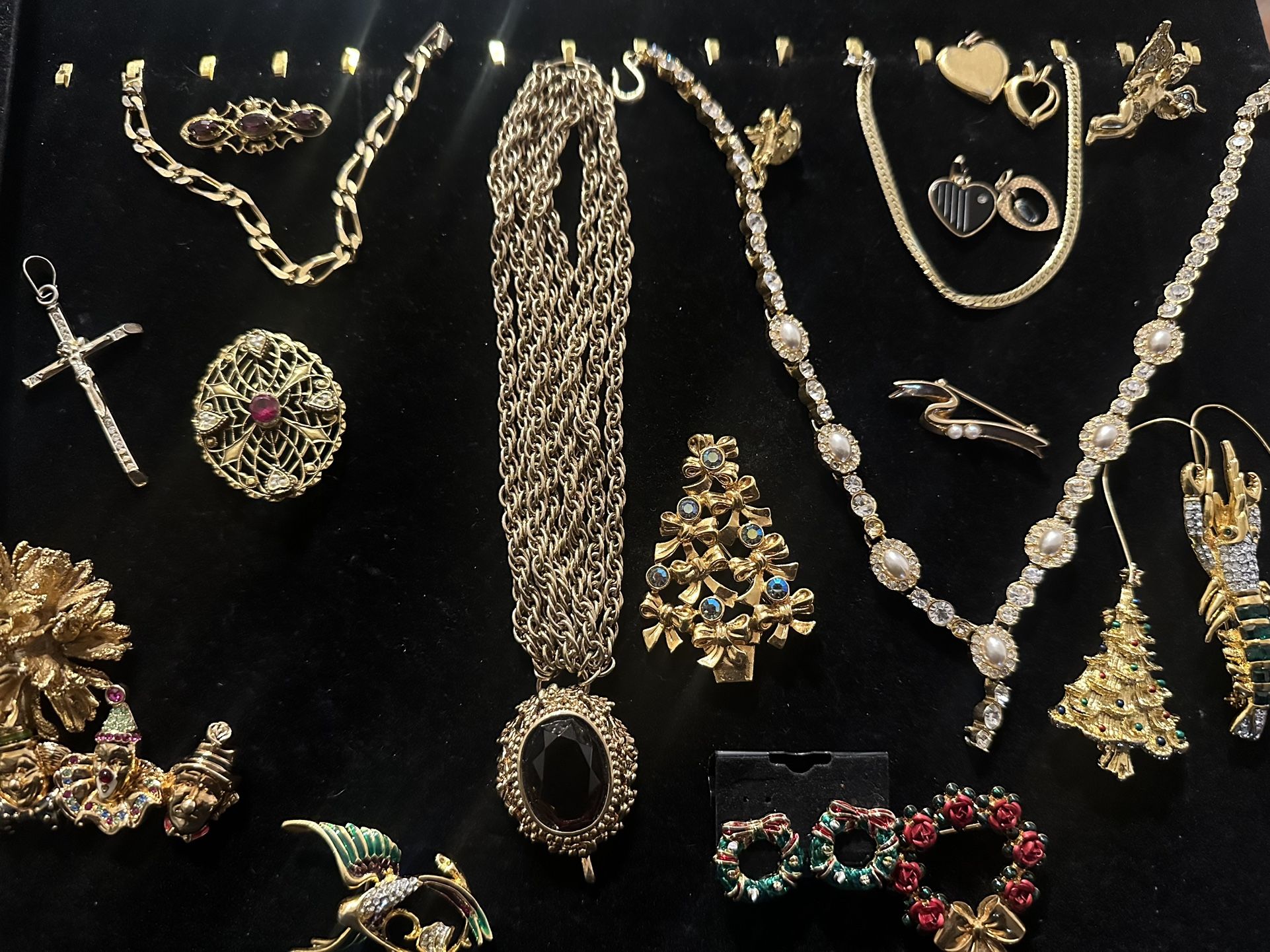 Jewelry Lot