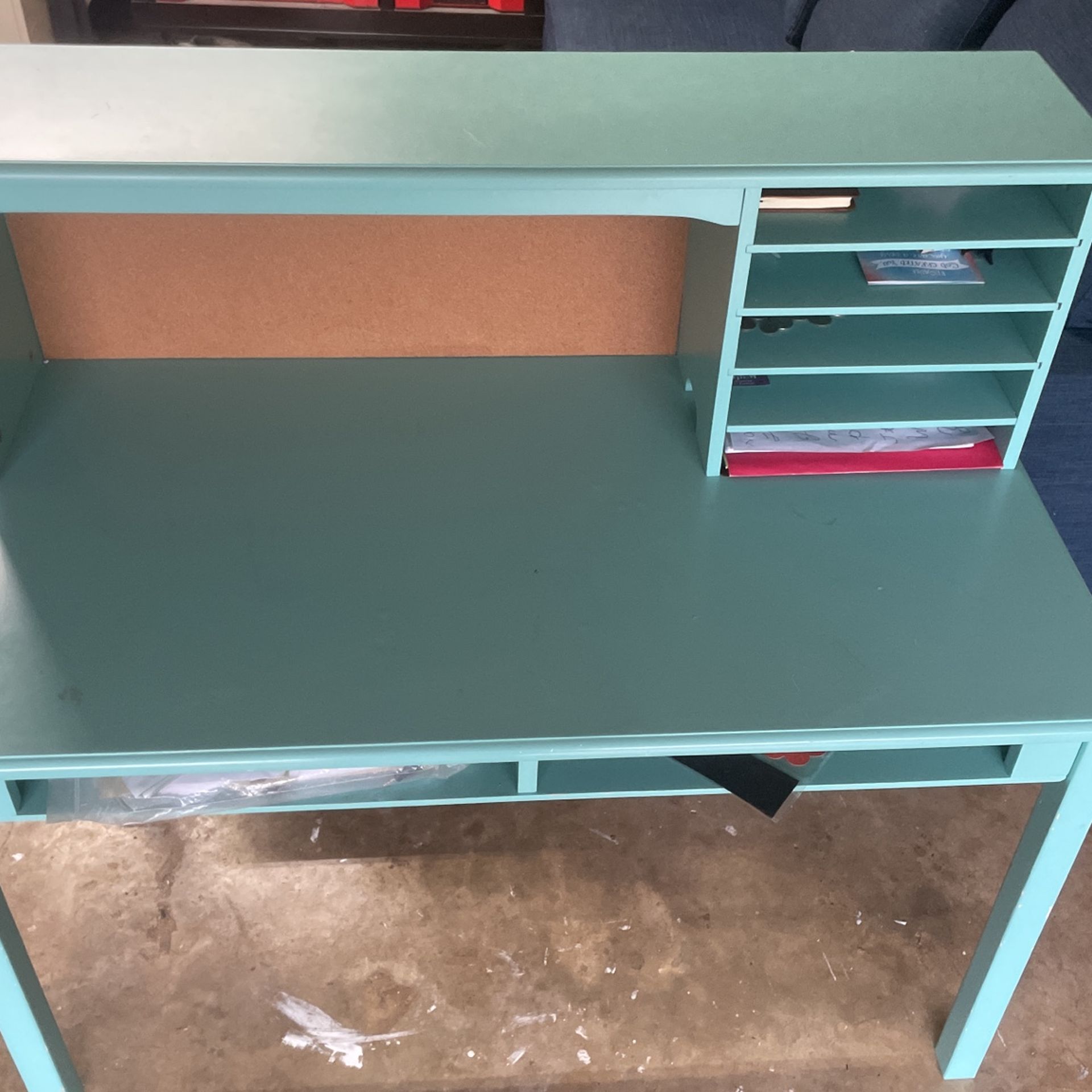 Kids Desk 