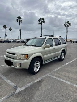 2002 Infiniti QX4