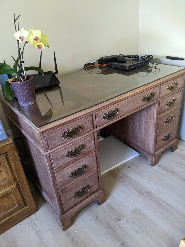 Mahogany Desk